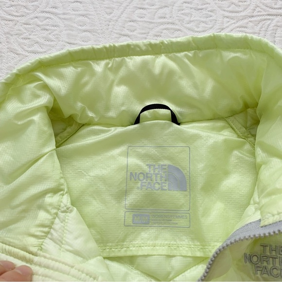 The North Face Women's Thermoball Full Zip Jacket - Picture 6 of 7